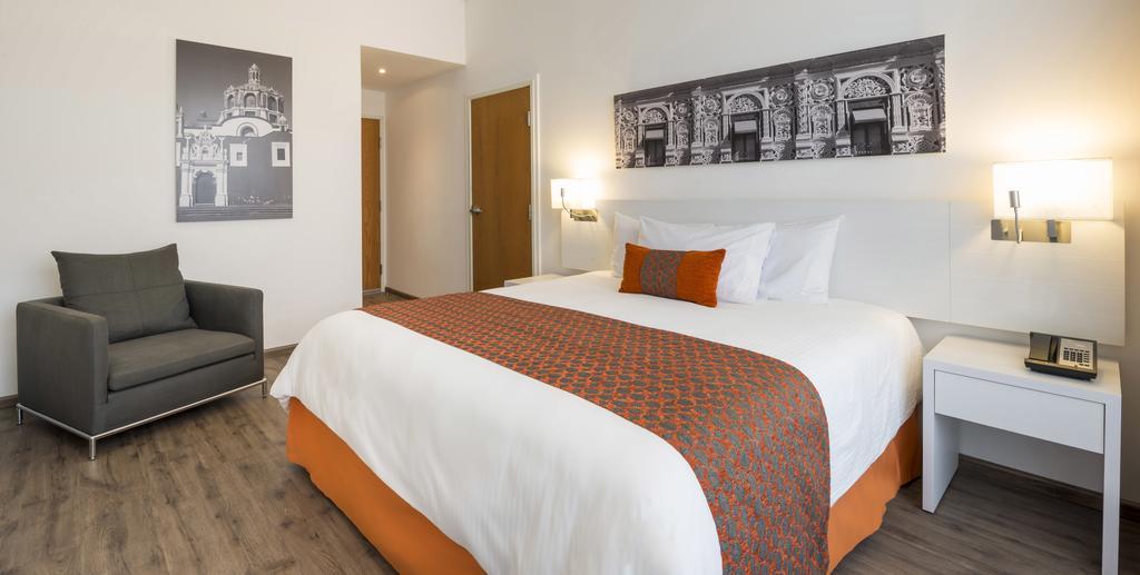Camino Real Puebla Hotel & Suites Eksteriør bilde